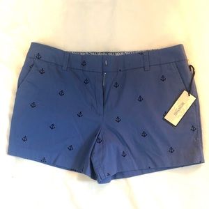 Size 6 shorts, blue with navy anchors embroidered